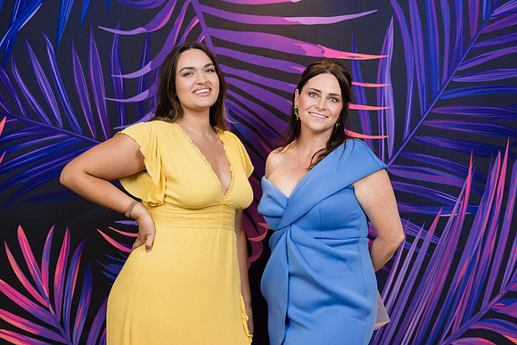 The VEA Newport Beach - DMK Step and Repeat-005