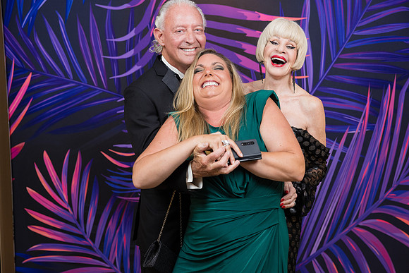 The VEA Newport Beach - DMK Step and Repeat-014