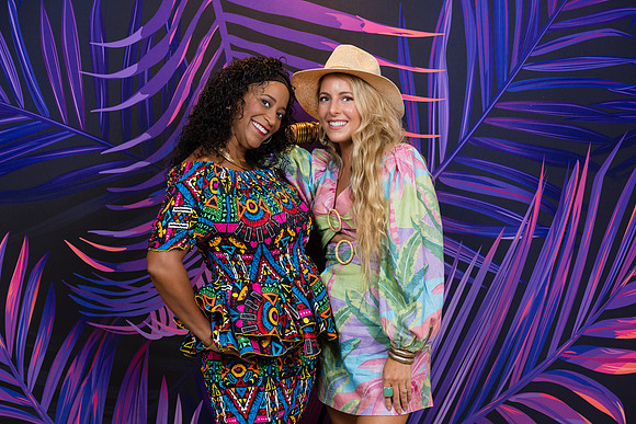 The VEA Newport Beach - DMK Step and Repeat-031