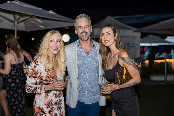 The VEA Newport Beach - DMK Step and Repeat-051