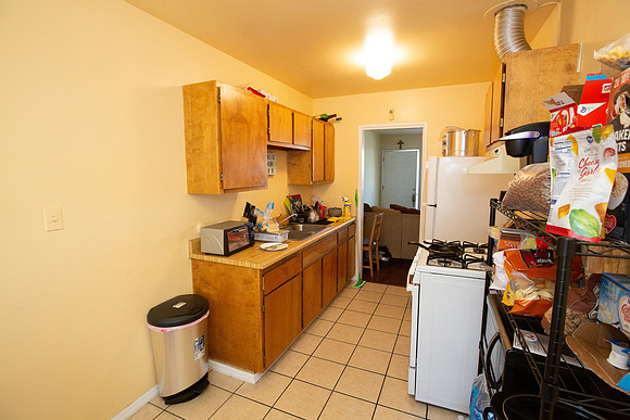 532 S Flower St-71