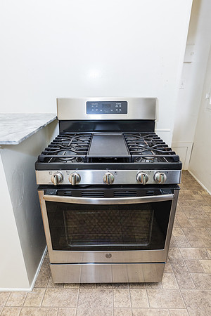 1043 S Orange Grove - Real Estate Photographer LA-19