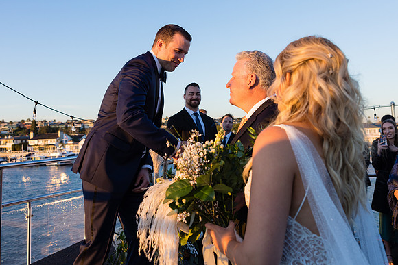 Wedding Photos Endless Dreams - City Experiences By Hornblower-393