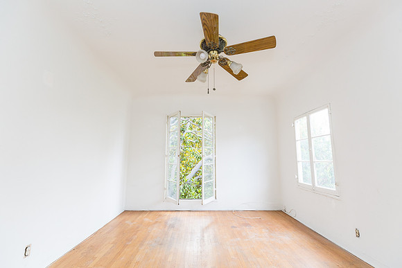 1043 S Orange Grove - Real Estate Photographer LA-45