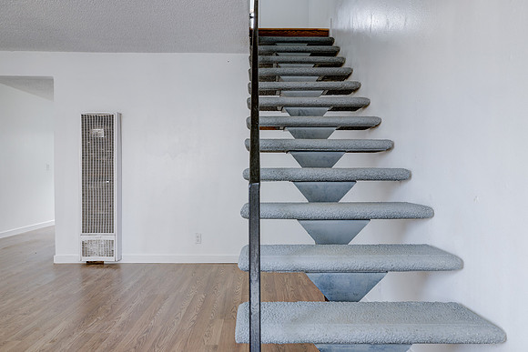 1350 W 88th St Interior-001