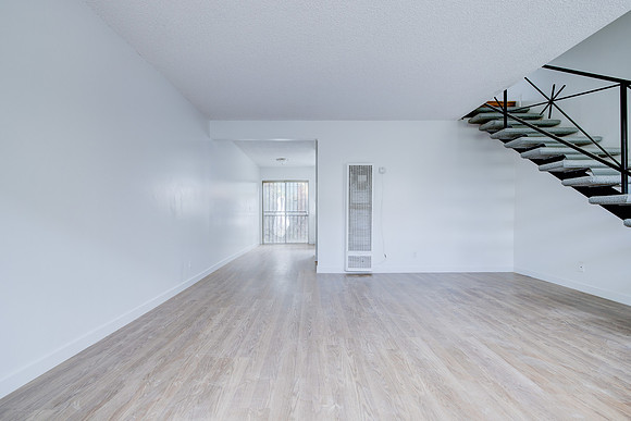 1350 W 88th St Interior-026