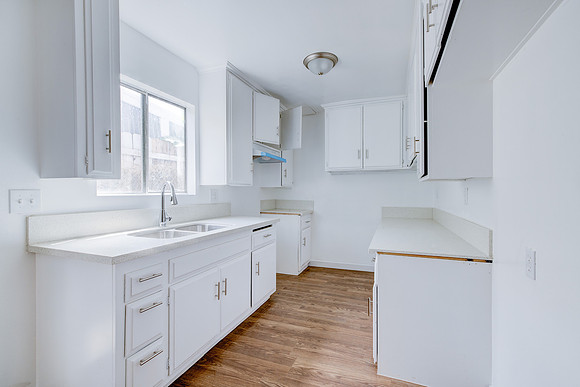 1350 W 88th St Interior-030