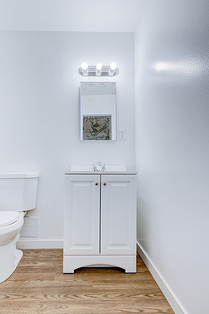 1350 W 88th St Interior-038