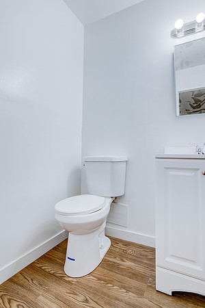 1350 W 88th St Interior-039