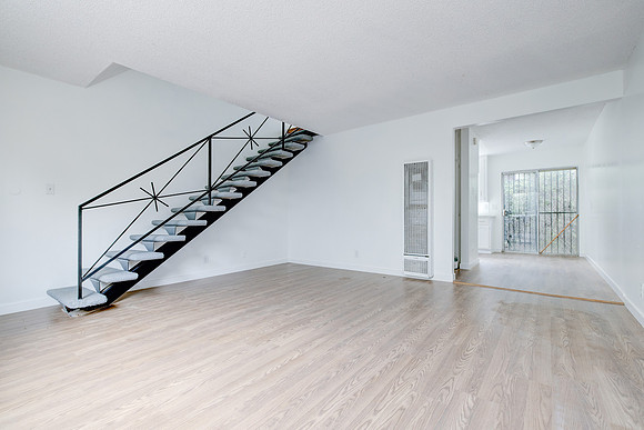 1350 W 88th St Interior-075