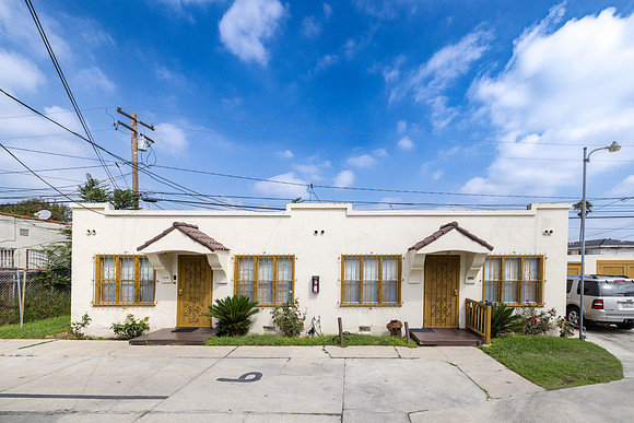 1237 W 93rd St Exterior-007