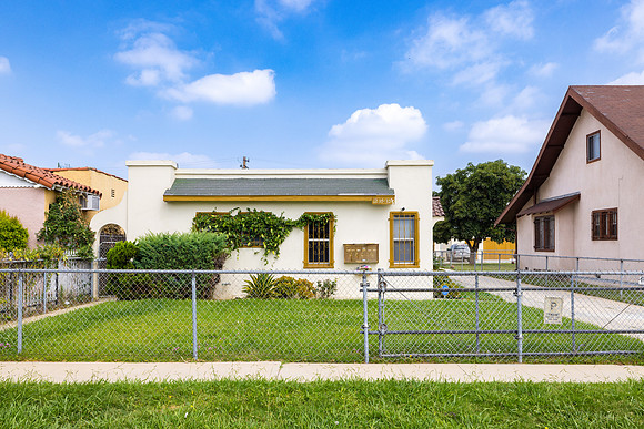 1237 W 93rd St Exterior-023
