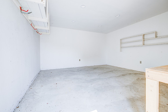 1237 W 93rd St Interior-034