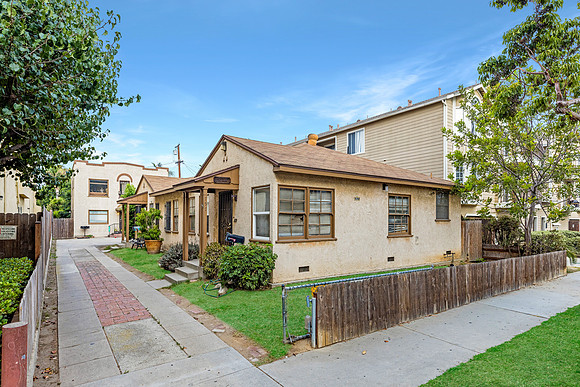 751 St Louis Ave-001