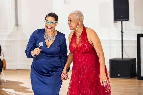 Alexandria Ballroom Wedding Photos-23