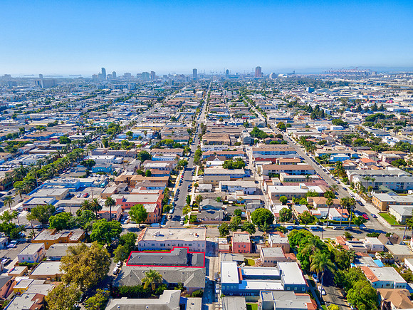 2011 Cedar Ave Long Beach Drone-029