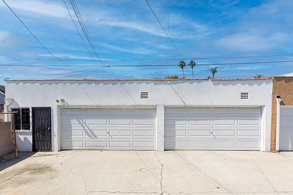 7835 S Normandie Ave- Exterior-014