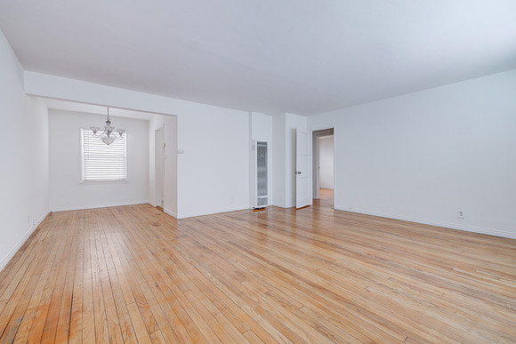 2011 Cedar Ave Long Beach Interior-002