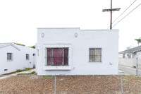 8715 Hooper Ave--005