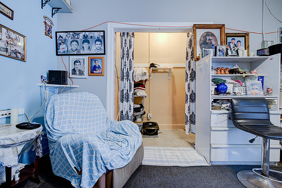 1262 Fedora St-009