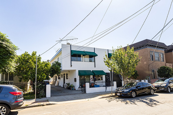 2112 Toberman St Exterior-002