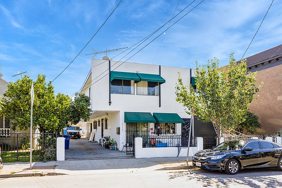 2112 Toberman St Exterior-003