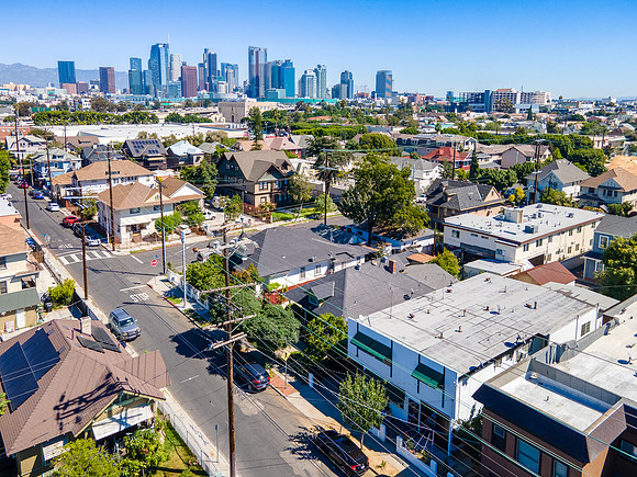 2112 Toberman St Drone Photos-007