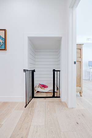 Interior 1852 6th St-101
