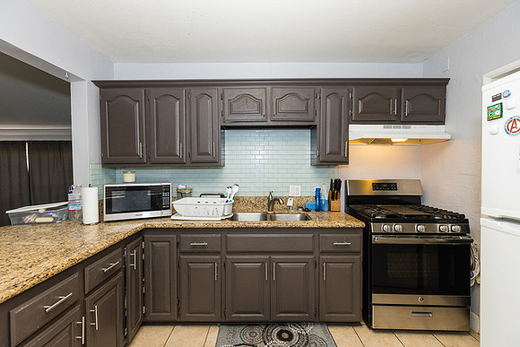 Real Estate Photographer Bellflower 10268 Muroc St-025