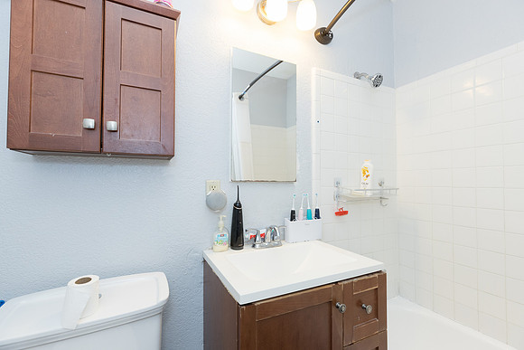 Real Estate Photographer Bellflower 10268 Muroc St-056