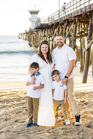Family Photos Seal Beach Ca-098