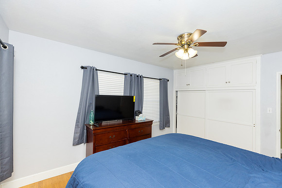 Real Estate Photographer Bellflower 10268 Muroc St-045