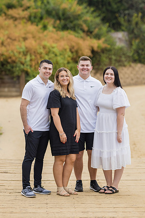 Family Photos Crystal Cove Newport Beach -010