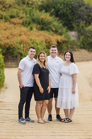 Family Photos Crystal Cove Newport Beach -011