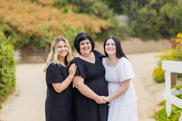 Family Photos Crystal Cove Newport Beach -020