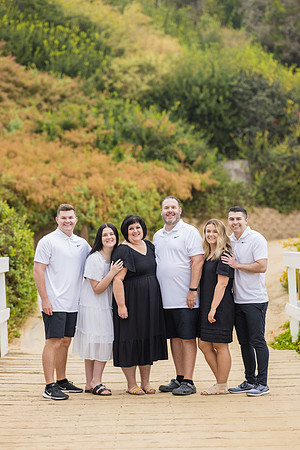 Family Photos Crystal Cove Newport Beach -024