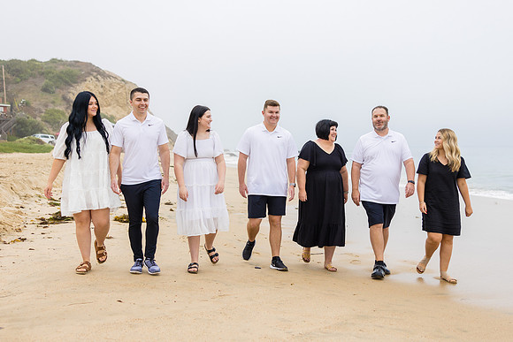 Family Photos Crystal Cove Newport Beach -055