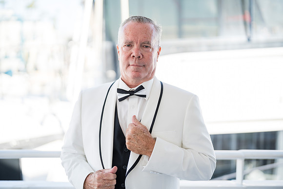 Icon Yacht Sunset Wedding Newport Beach Ca-026