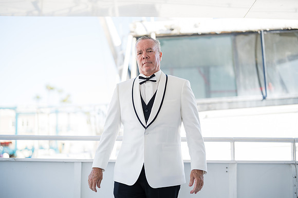 Icon Yacht Sunset Wedding Newport Beach Ca-032