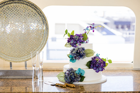 Icon Yacht Sunset Wedding Newport Beach Ca-047