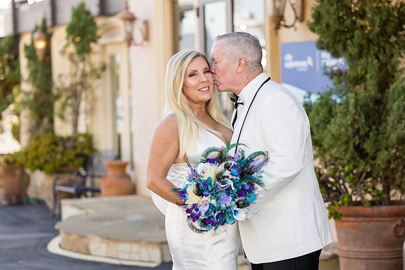 Icon Yacht Sunset Wedding Newport Beach Ca-083