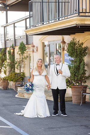 Icon Yacht Sunset Wedding Newport Beach Ca-096