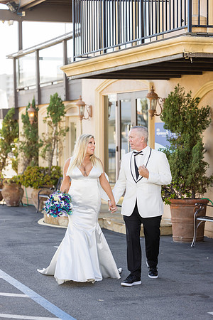 Icon Yacht Sunset Wedding Newport Beach Ca-097