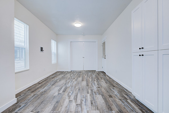 12 25th Place Interior-006