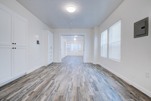 12 25th Place Interior-012