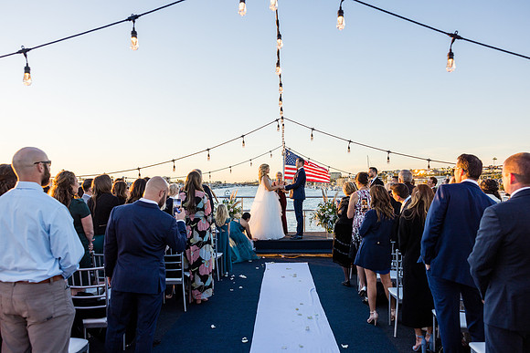 Wedding Photos Endless Dreams - City Experiences By Hornblower-398