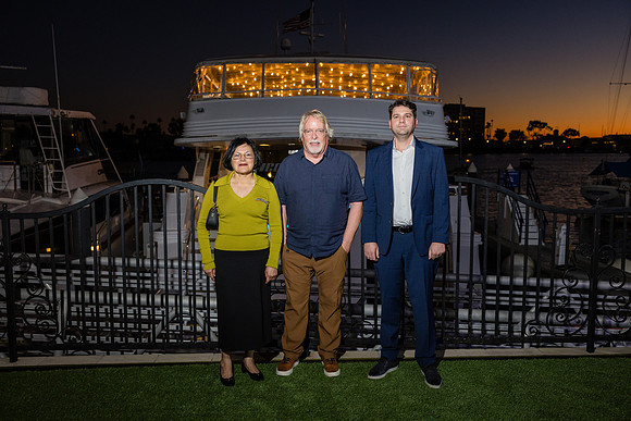 Event Photos Icon Yacht - City Cruises Newport Beach Ca-056