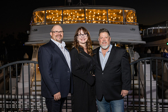 Event Photos Icon Yacht - City Cruises Newport Beach Ca-090