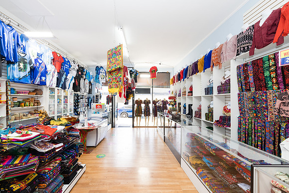 694 S Burlington Ave Interior-066