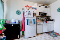 1343 W 96th St-002